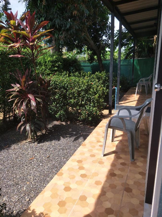 Hostel Airee Mini House Strand Bang Tao Exterior foto