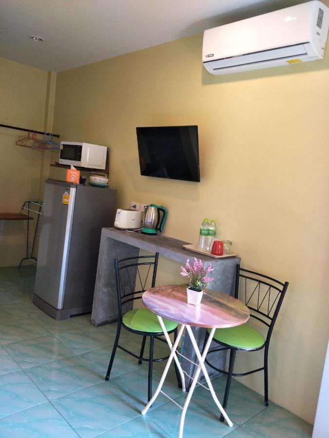 Hostel Airee Mini House Strand Bang Tao Exterior foto